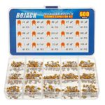 BOJACK 15 valeurs 600 pièces haute qualité en céramique condensateurs Kit d'assortiment de Capacité de 10 pf à 100 nF Emballer dans une boîte