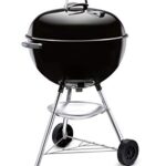 Weber Barbecue Grill à Charbon Bar-B-Kettle, 57 cm avec Couvercle, Support Trépied et Roues - Appareil de Cuisson d'Extérieur Autoportant avec Vasque en Porcelaine Émaillée - Noir (1331004)