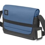 Moleskine - Sac Bandoulière pour le Travail - Sac pour Tablette, Ordinateur de Bureau, Ordinateur Portable et iPad jusqu'à 15 '' - Taille 39 x 13 x 28 cm - Couleur Bleu Boréal