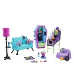 Monster High Coffret Salle des Élèves, Meubles Et Accessoires À Thème pour Maison De Poupée, 2 Animaux Et 1 Distributeur Automatique, Jouet Enfant, A Partir De 4 Ans, HRP57