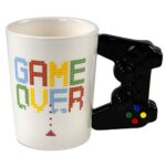 Puckator  Mug à Anse Décorée - Manette de Console Vidéo GAME OVER
