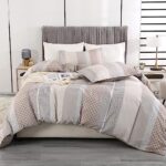 Qucover Parure de Lit Adulte 220x240, Housse de Couette en Microfibre Doux et Confortable avec 2 Taies d'oreiller 50x75 cm, 3 Pièces Linge de Lit Beige Gris Rayure avec Fermeture Éclaire Métale