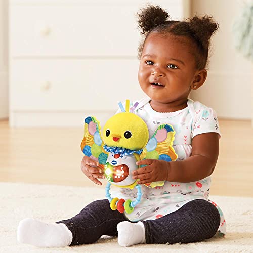 VTech - Hochet Piou-Piou Éveil des Sens, Hochet Bébé Interactif et Musical, Jouet Sensoriel, Oiseau en Peluche Lavable en Machine, Cadeau de Naissance Bébé Dès 3 Mois - Contenu en Français – Image 4