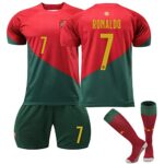 GénériqueMaillot de Foot Al NASSR FC Maillot Foot Enfant et Adultes Nouveaux Maillots #7 Home/Away Soccer Jersey Ensemble Football Homme Garçon Vêtement Sport Tshirt, Shorts et Chaussette Set