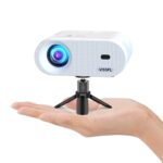 Videoprojecteur avec Trépied, VISSPL Projecteur Supporte Full HD 1080P, Zoom 50%, ±15° Correction de Keystone, Mini Projecteur Compatible avec HDMI, USB, AV, iOS, Android, PC, TV Stick