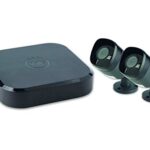 Yale SV-4C-2ABFX - Système de Vidéosurveillance Connecté 4 Canaux 2 Caméras HD 1080P H.264+ pour Extérieur (IP67), Vision Nocturne, Disque Dur 1 to Noir